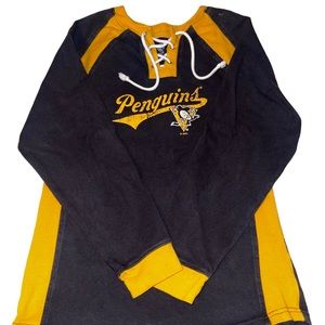 Official NHL Penguins Pull Over Sweatshirt Size Medium 8/10 Black And Gold